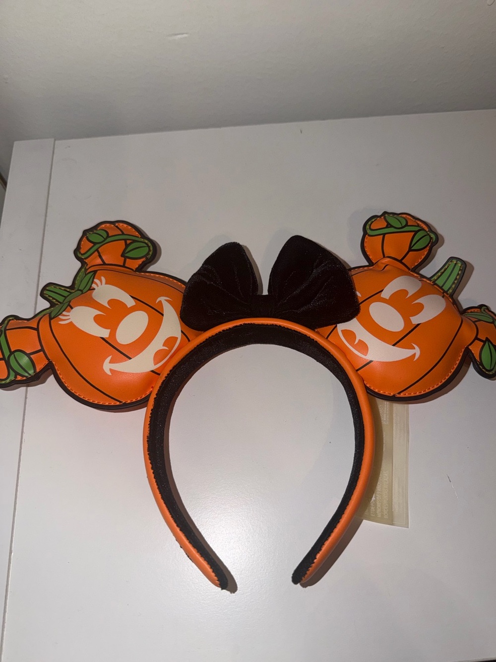 Mickey & Minnie Pumpkin Ears- disneyland halloween